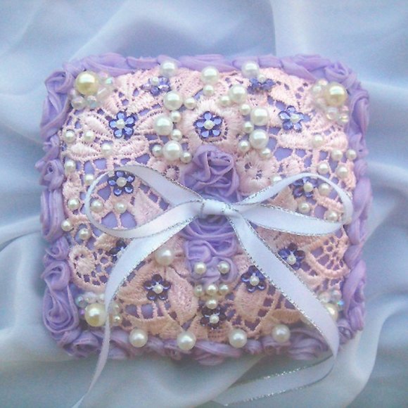 Bridal Wedding Ring Pillow, lilac light-pink. New - Picture 1 of 5